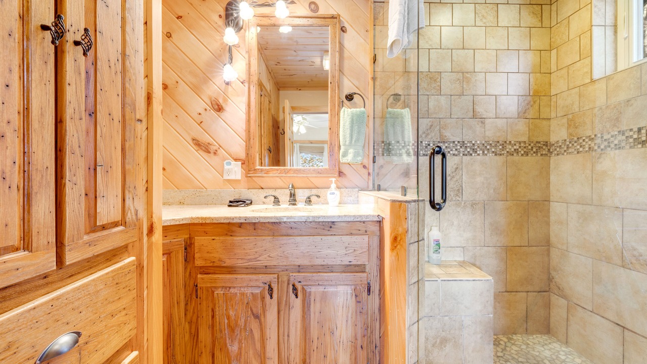 Photo of Bathroom in Banner Elk