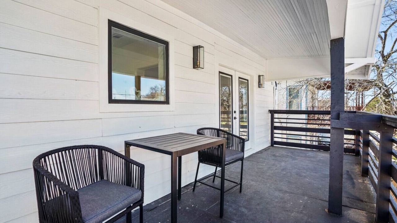 Photo of Patio Balcony in East Downtown Houston