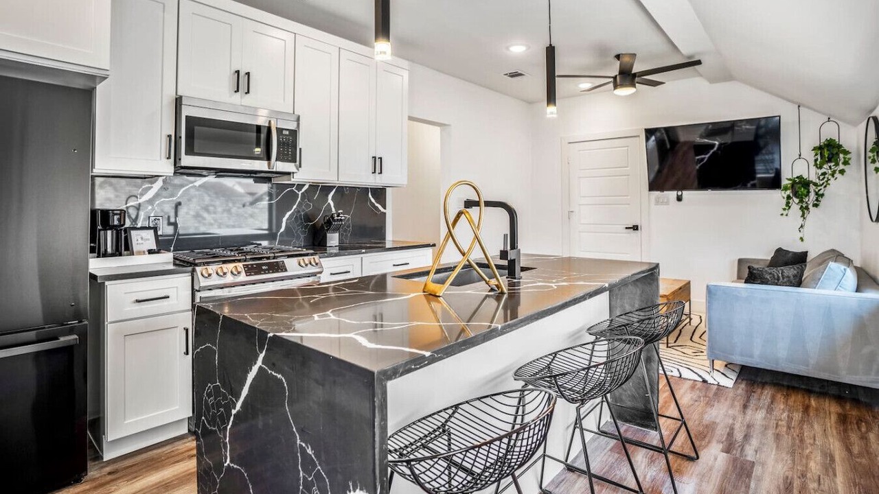 Photo of Kitchen in East Downtown Houston