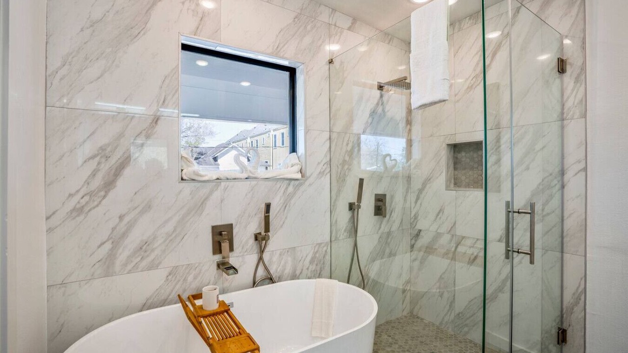 Photo of Bathroom in East Downtown Houston