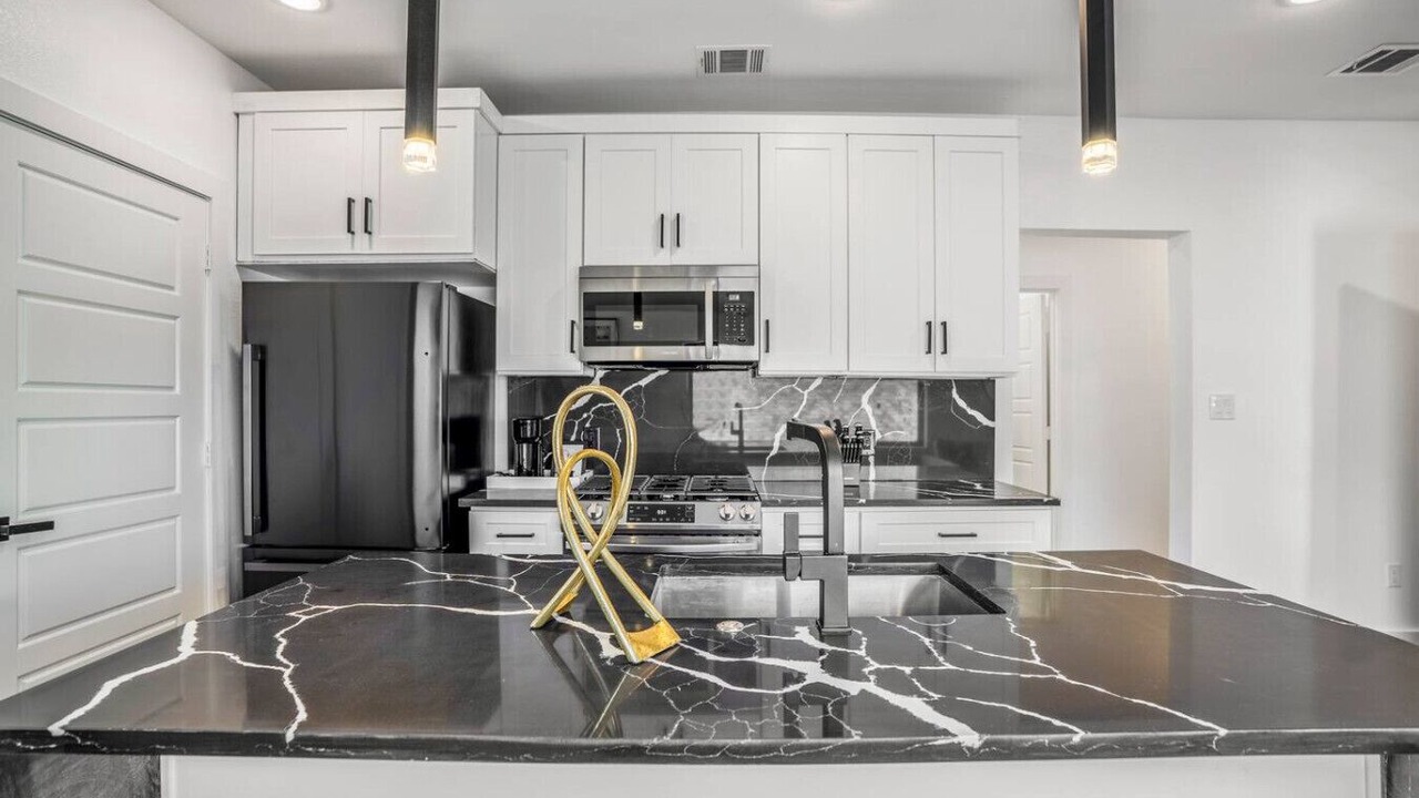 Photo of Kitchen in East Downtown Houston