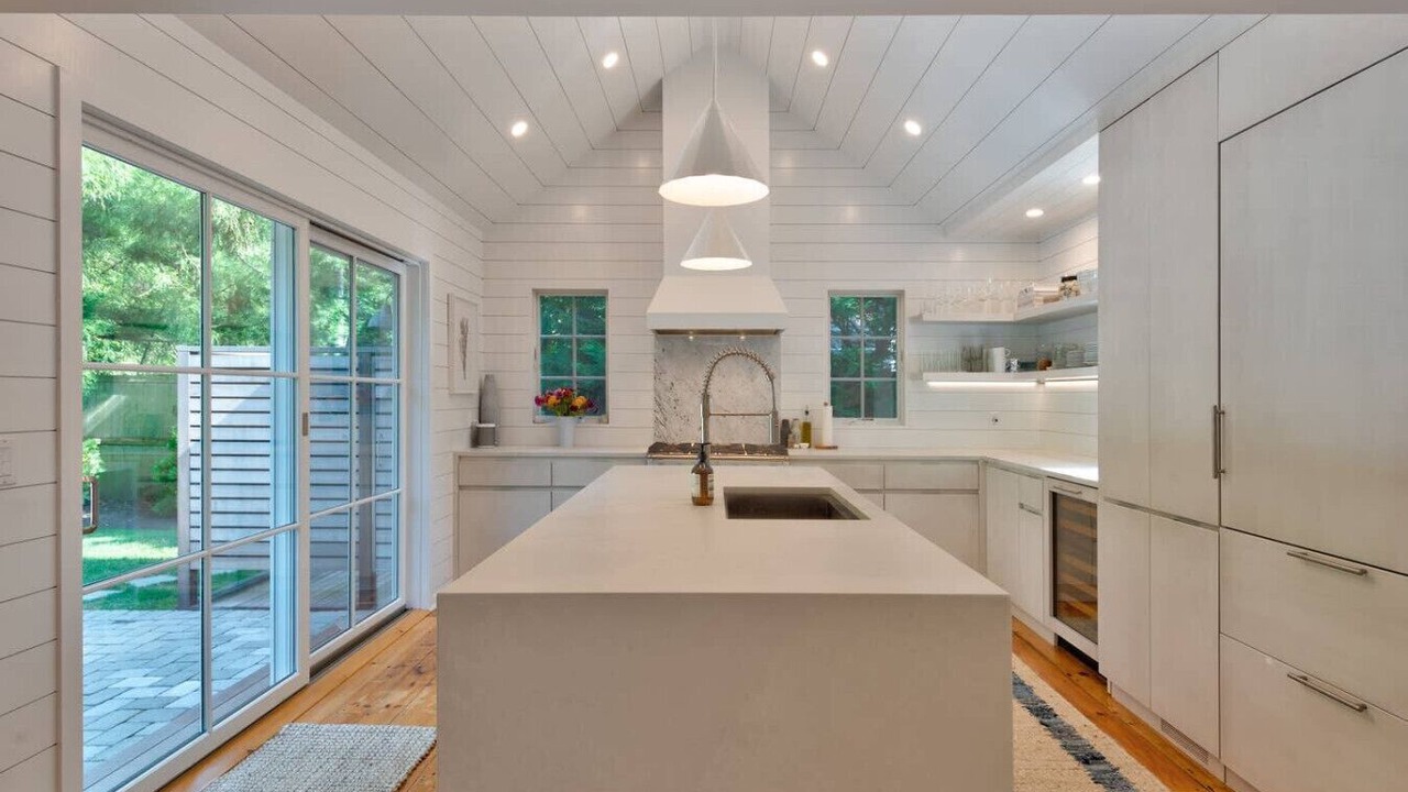 Photo of Kitchen in East Hampton North