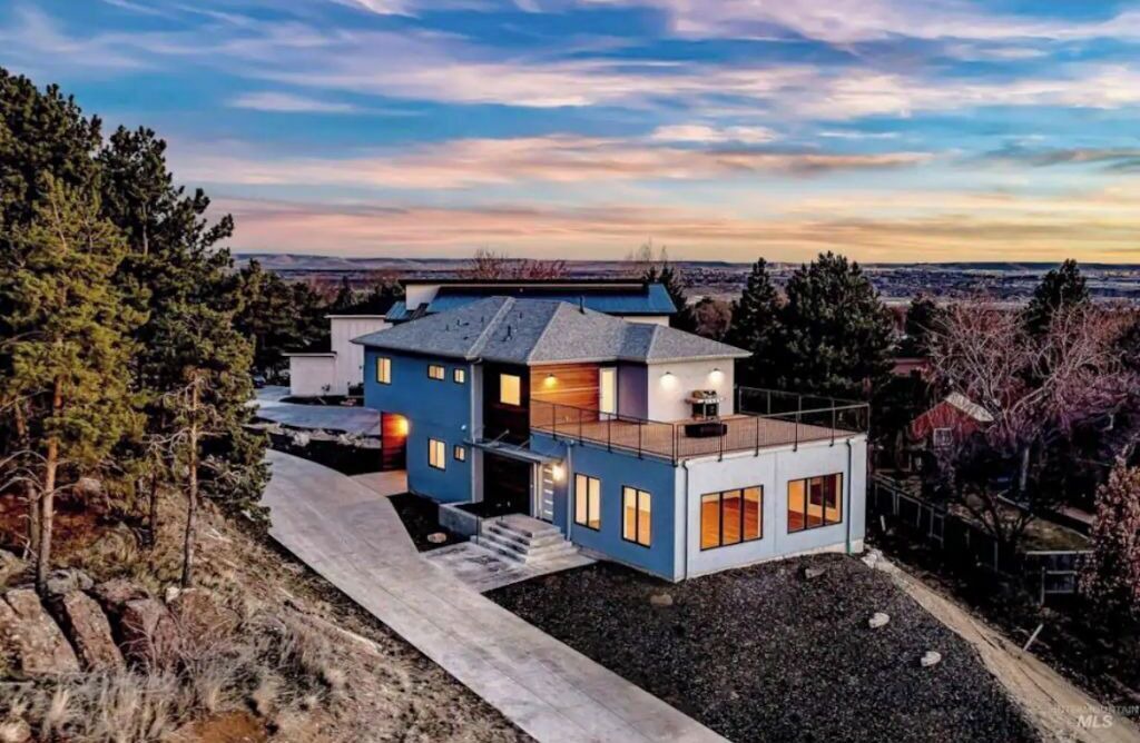 Photo of Others in Boise