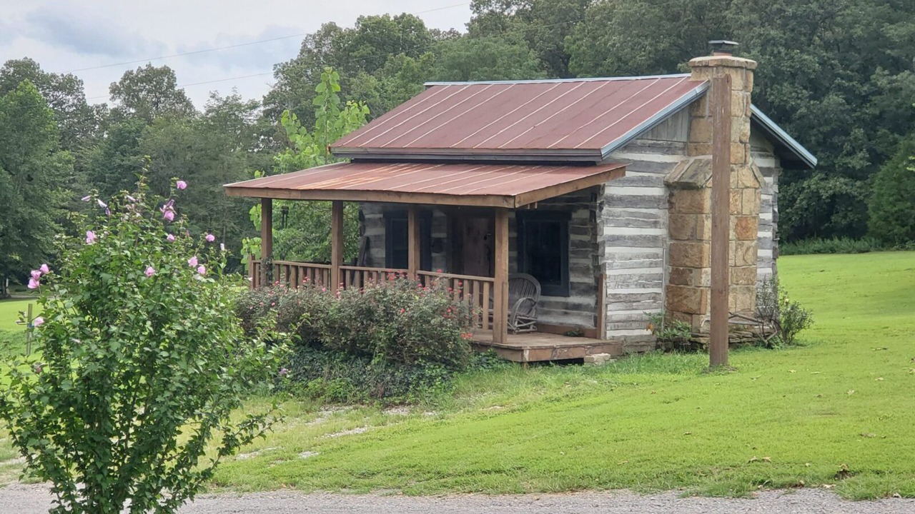 Photo of Outdoor in Hardin County