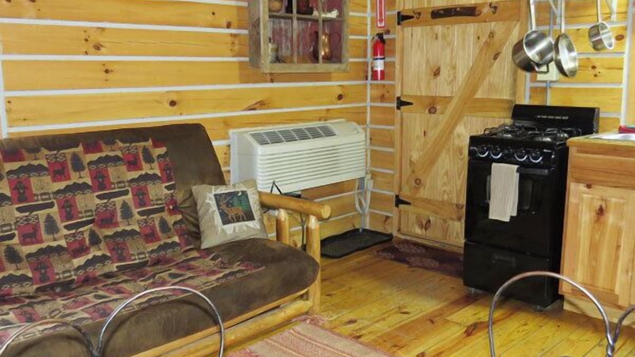 Photo of Livingroom in Hardin County