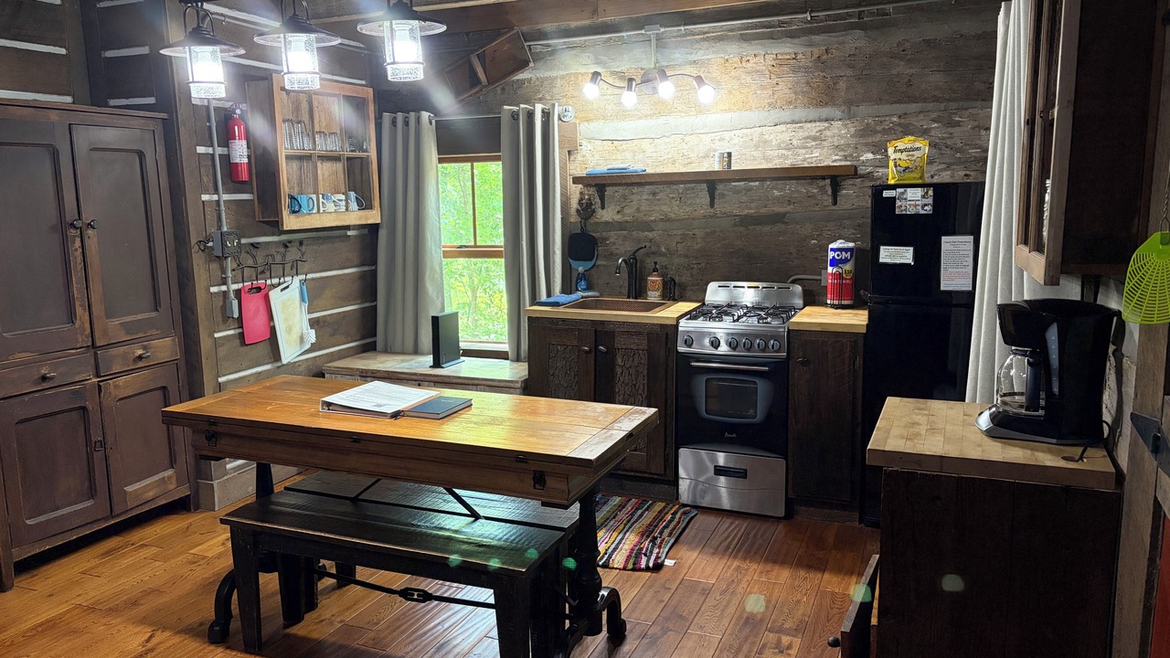 Photo of Kitchen in Hardin County