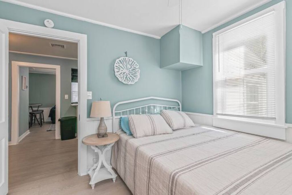 Photo of Bedroom in Fox Hill - Grandview