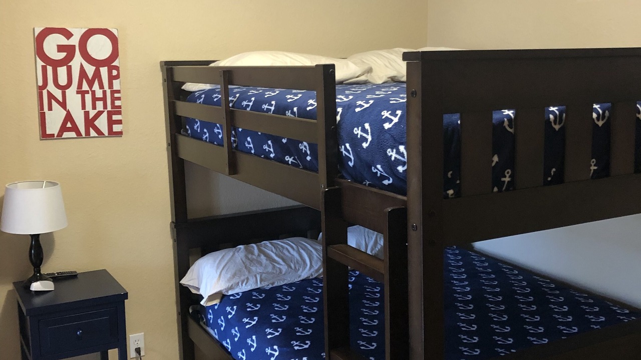 Photo of Bedroom in Lakehills