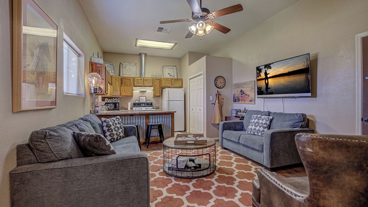 Photo of Livingroom in San Tan Valley