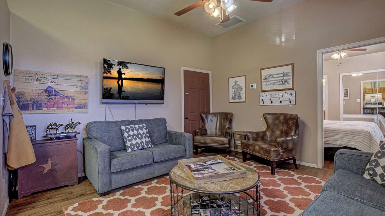 Photo of Livingroom in San Tan Valley