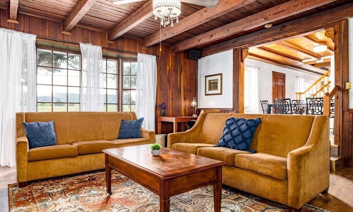 Photo of Bedroom in Fishers Hill
