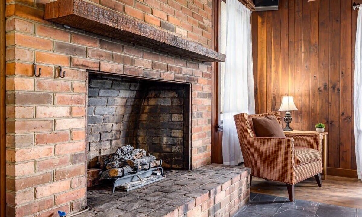Photo of Livingroom in Fishers Hill