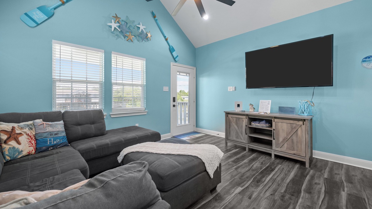Photo of Livingroom in Dickinson