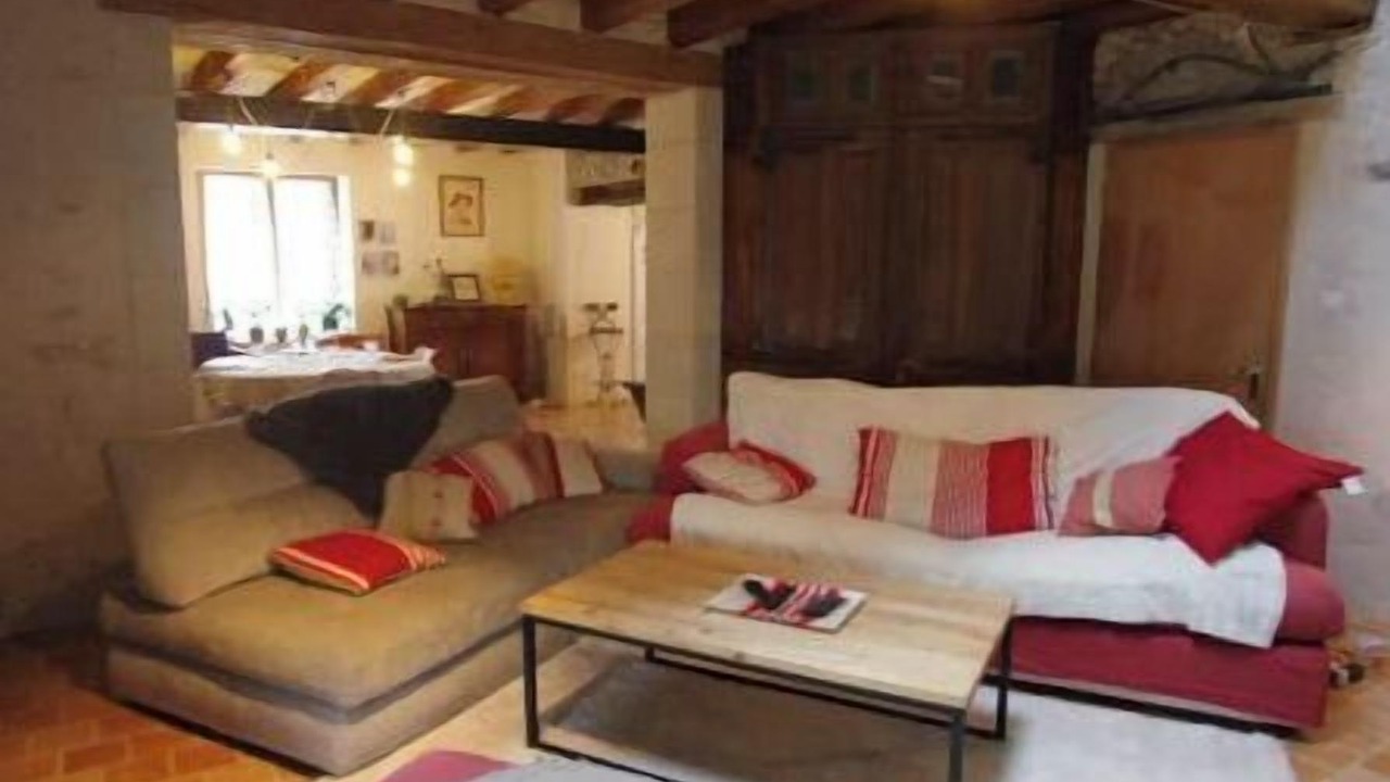 Photo of Livingroom in Souzay-Champigny