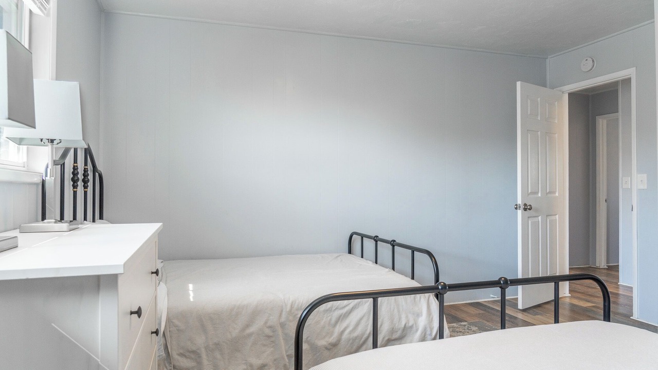 Photo of Bedroom in Crescent City North