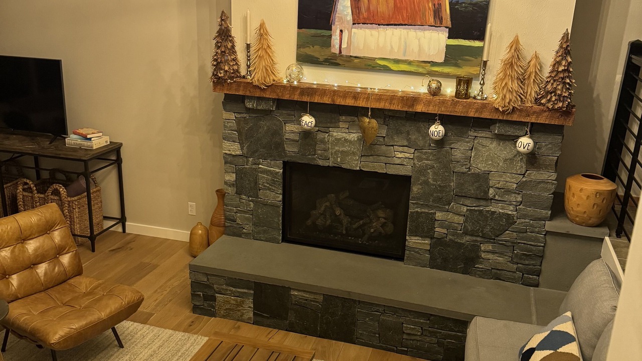 Photo of Livingroom in Stowe Area