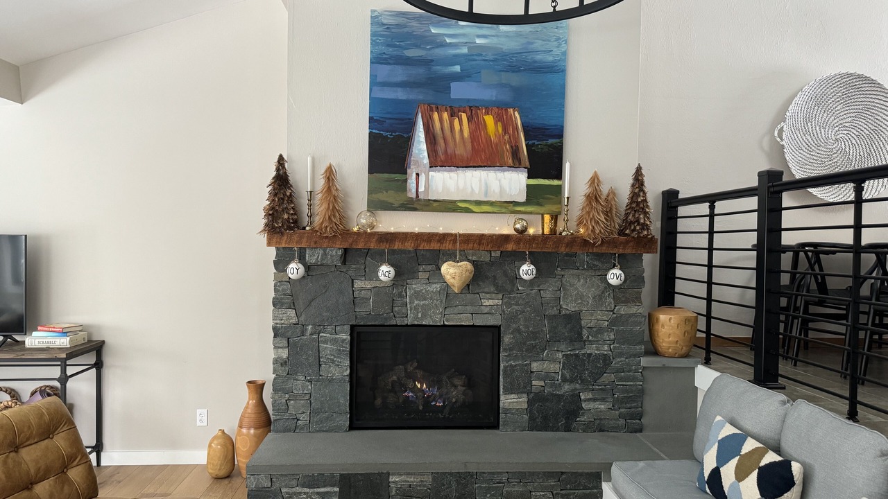 Photo of Livingroom in Stowe Area