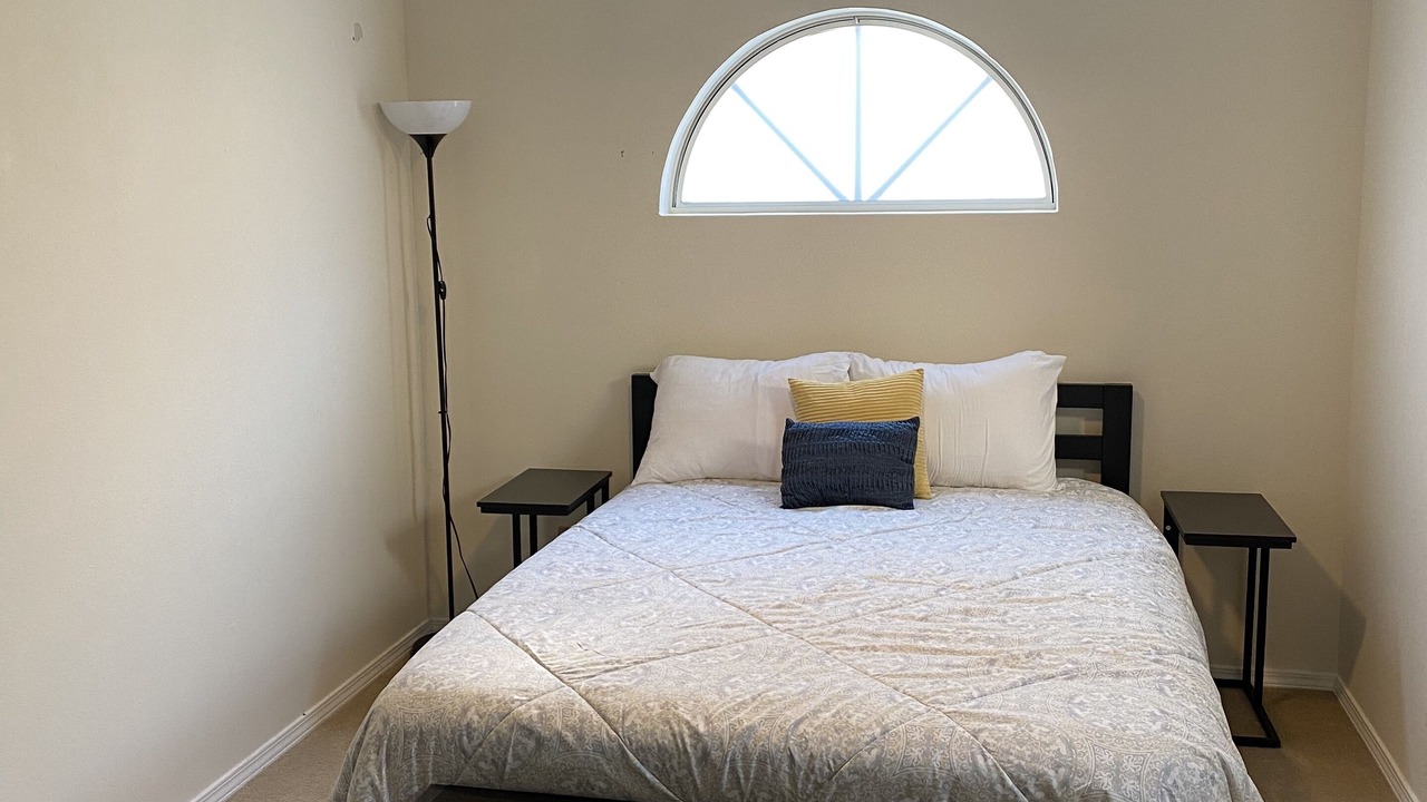 Photo of Bedroom in Northeast Pensacola