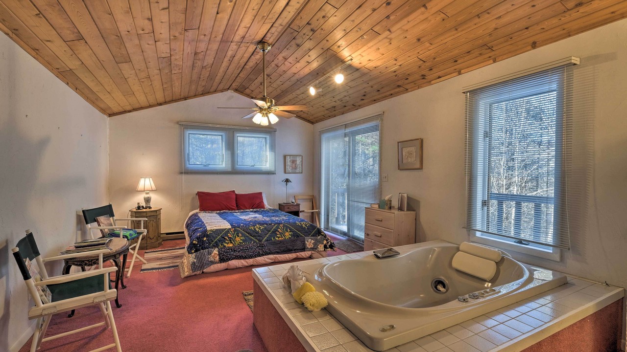 Photo of Bedroom in Maplecrest