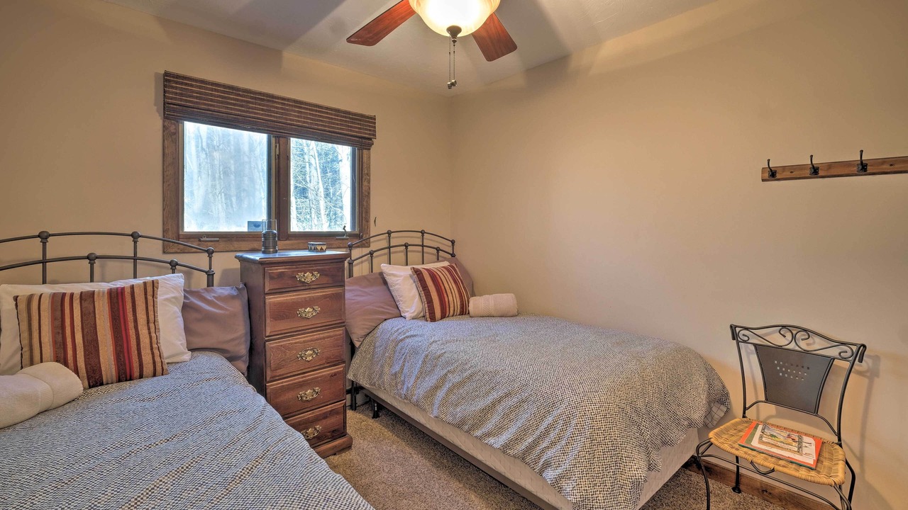 Photo of Bedroom in Maplecrest