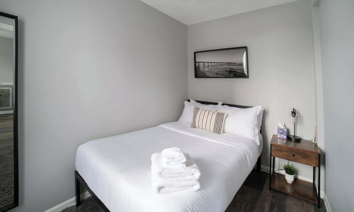 Photo of Bedroom in Heart of Chicago