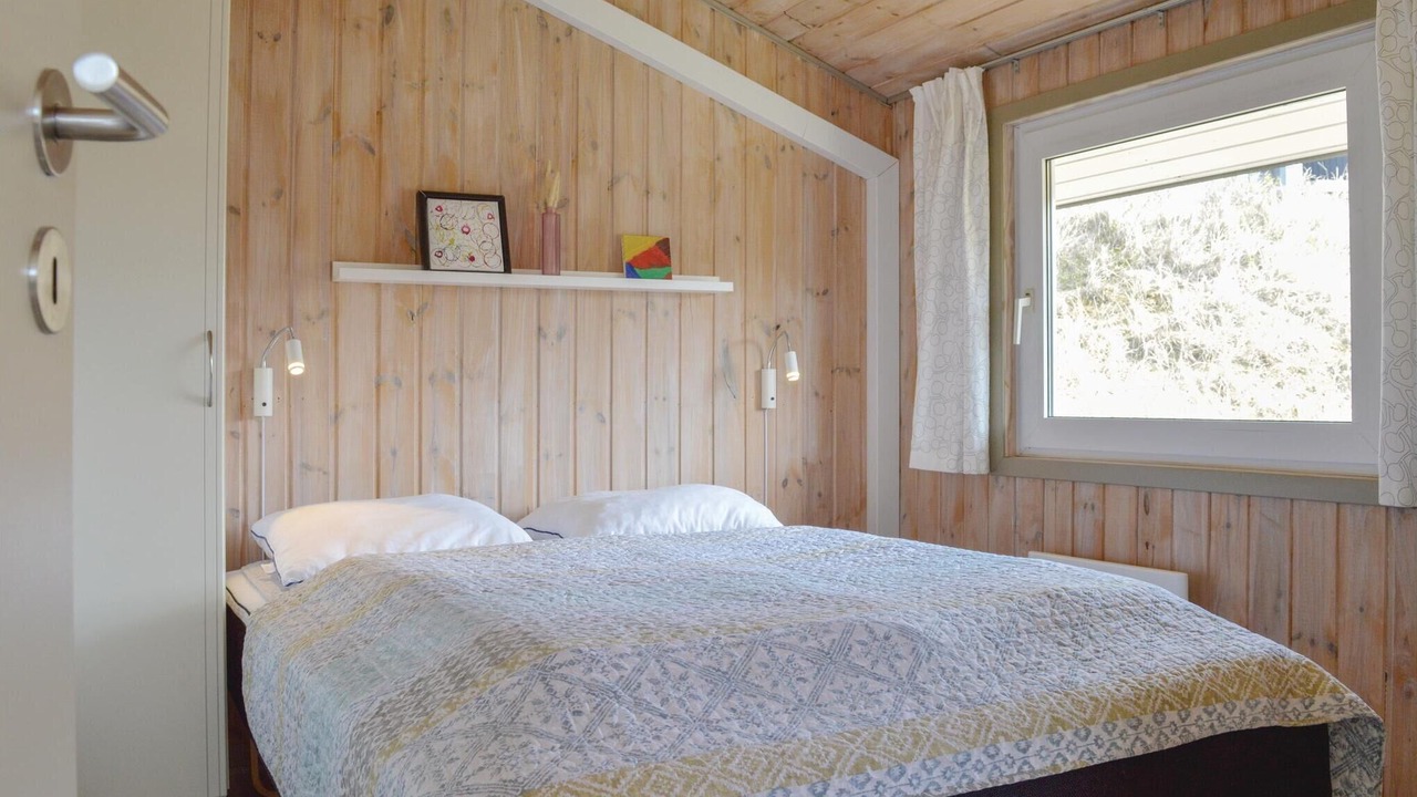 Photo of Others in Houvig Strand