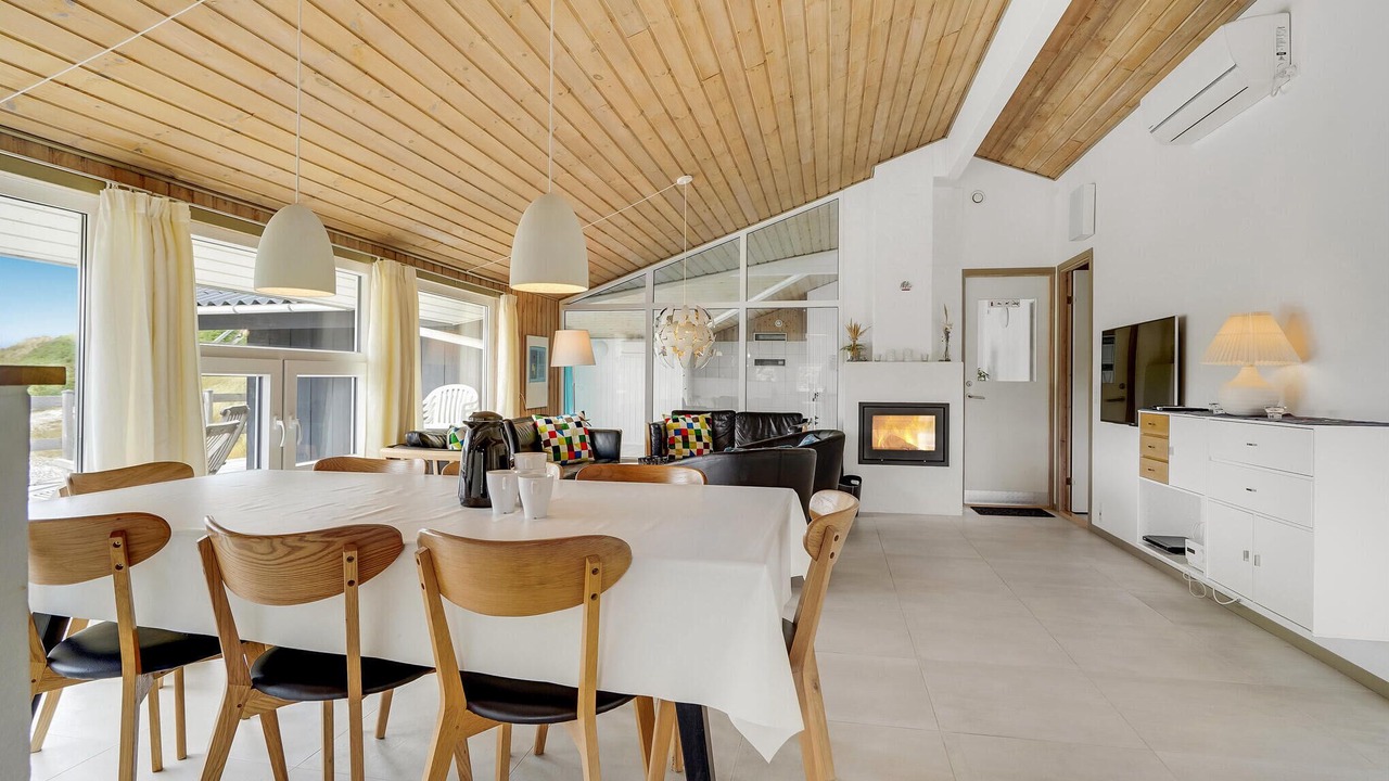 Photo of Bedroom in Houvig Strand