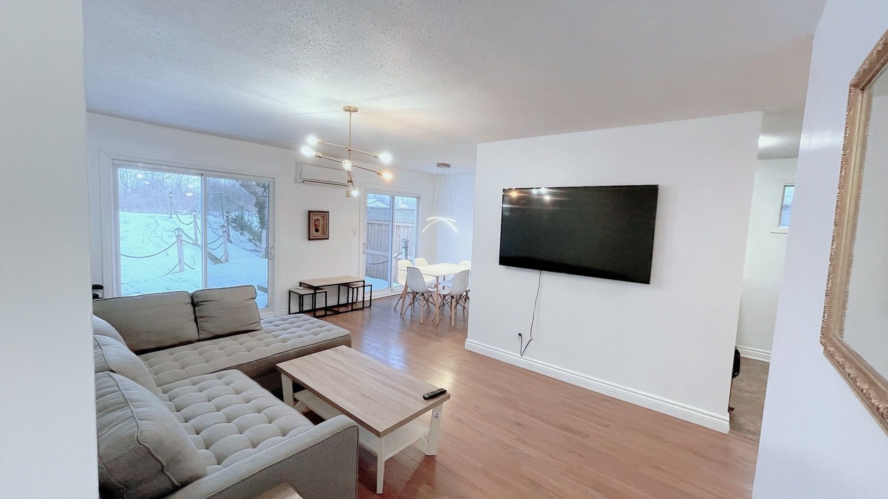 Photo of Livingroom in Riverside