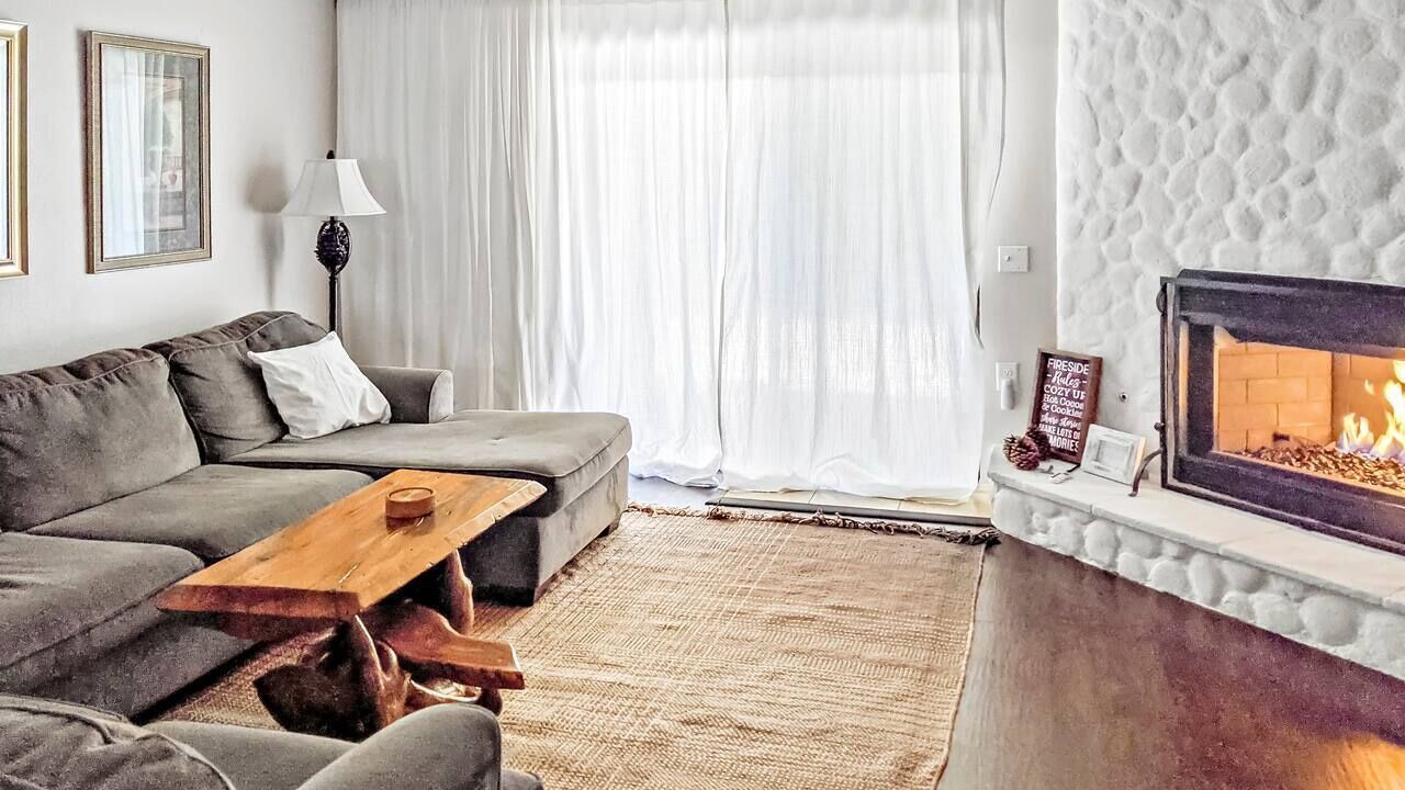 Photo of Bedroom in Summit Estates