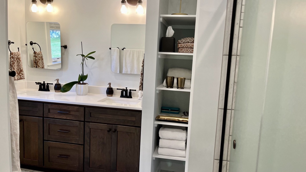 Photo of Bathroom in Miller Southside
