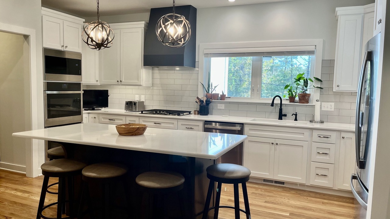 Photo of Kitchen in Miller Southside