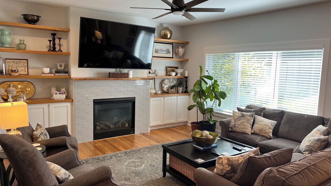 Photo of Bedroom in Miller Southside
