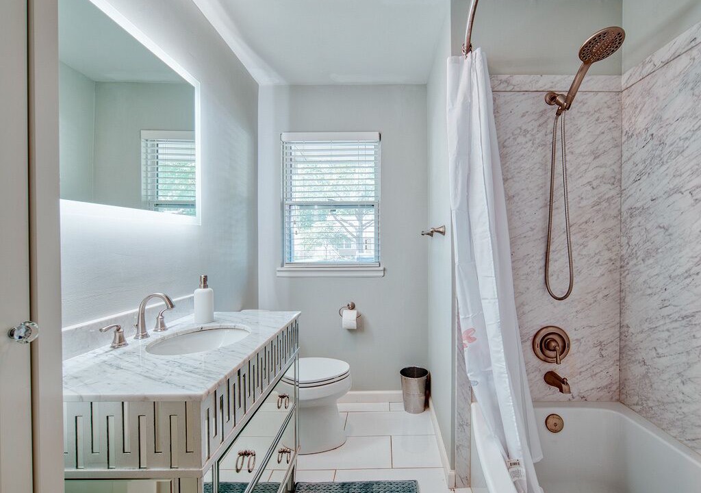 Photo of Bathroom in Overland Park