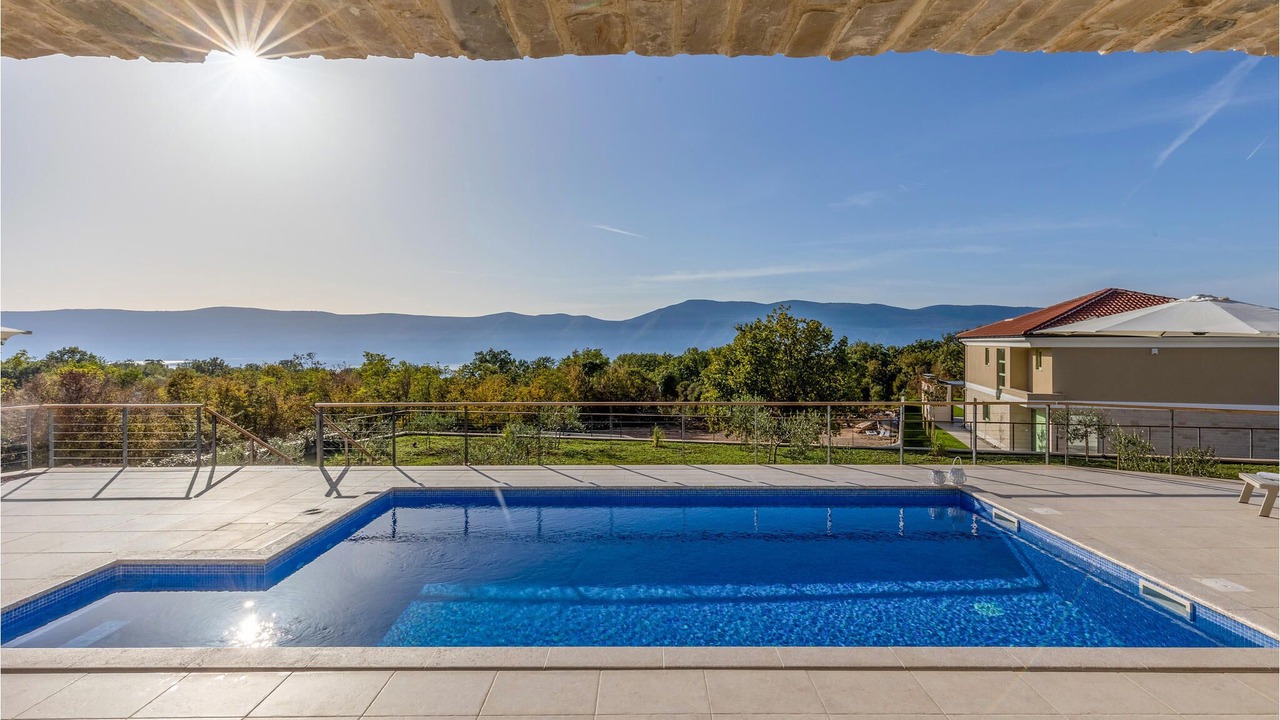 Photo of Outdoor in Brzac