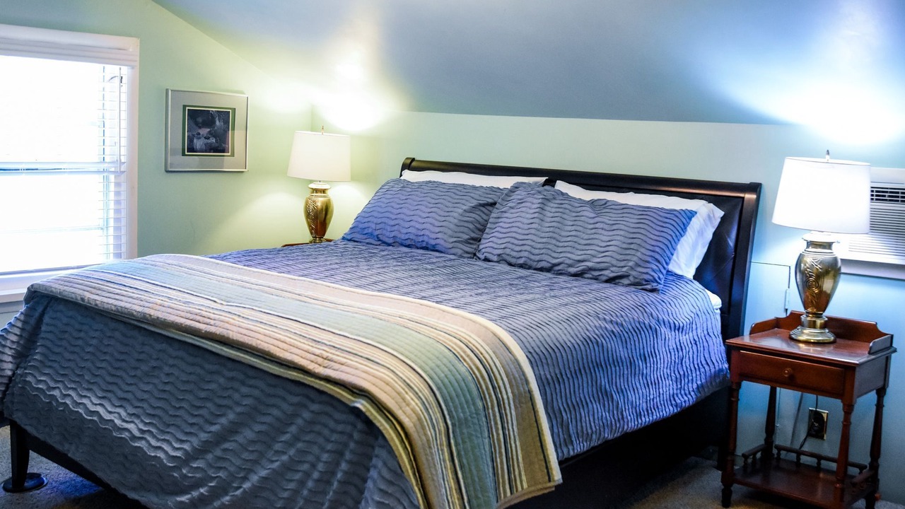Photo of Bedroom in South Kansas City