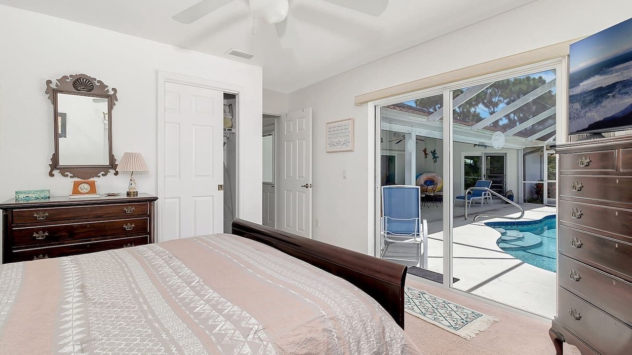Photo of Bedroom in White Marsh