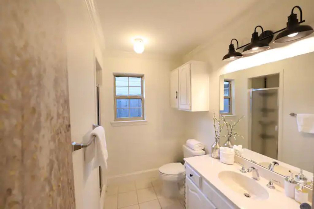 Photo of Bathroom in Lower Greenville