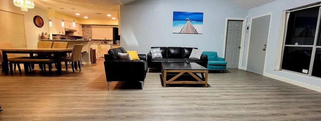 Photo of Livingroom in Barker