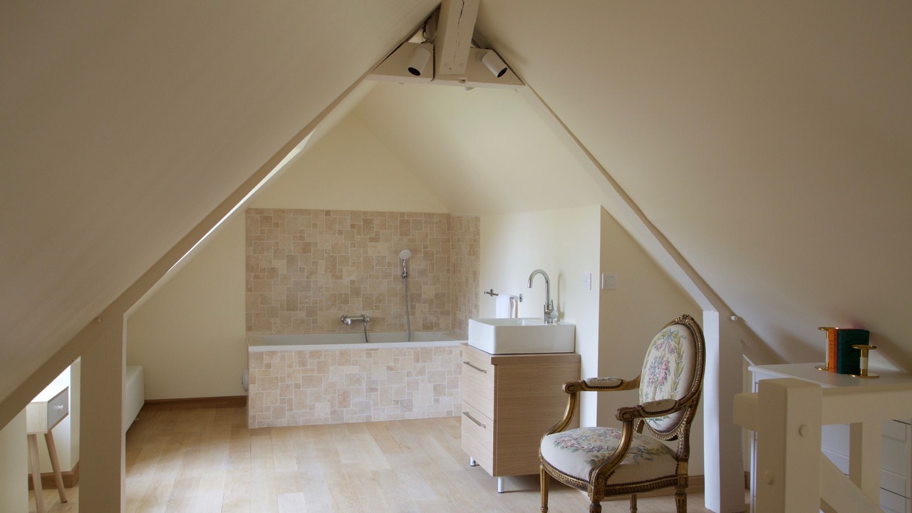 Photo of Bathroom in Ambillou
