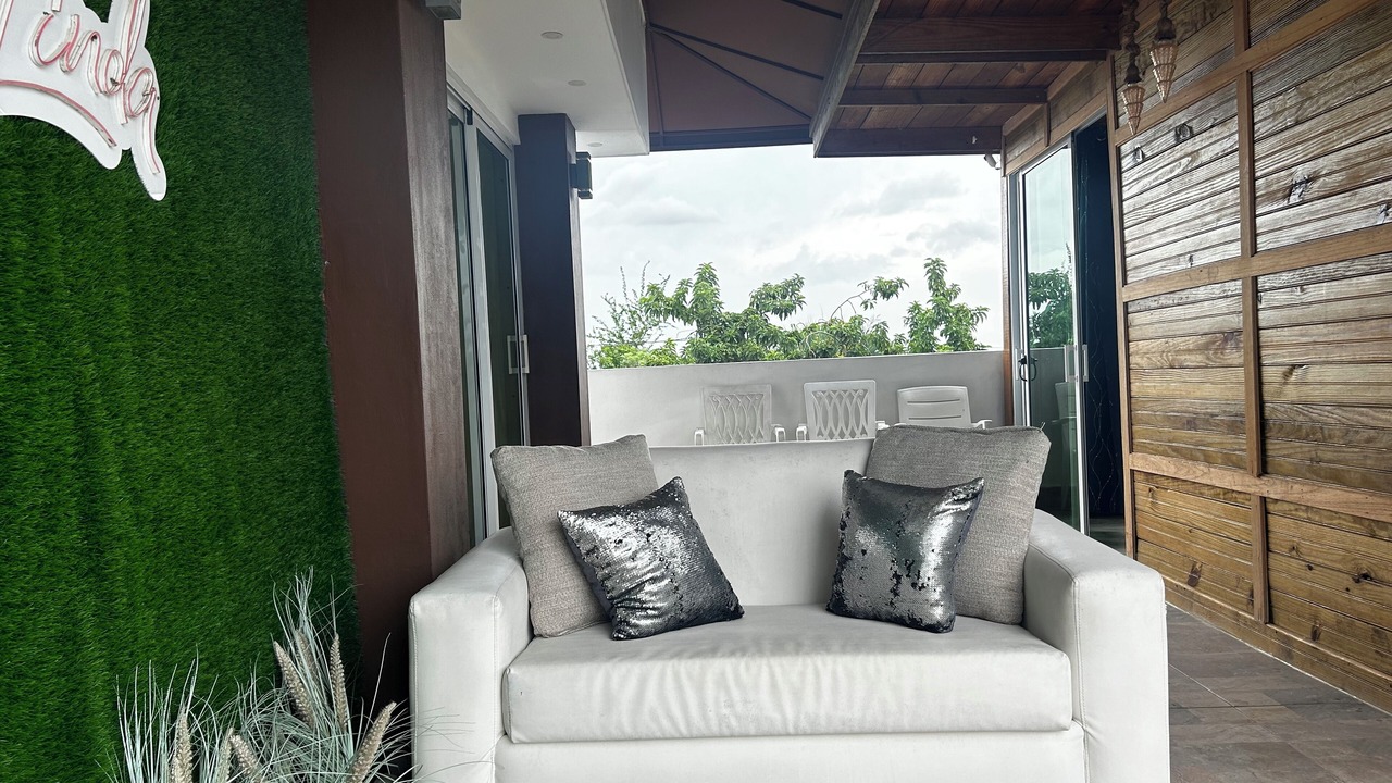 Photo of Patio Balcony in Gregorio Luperon