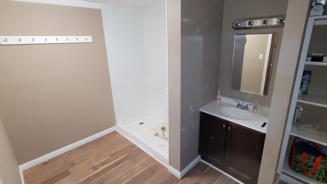 Photo of Bathroom in Coyote