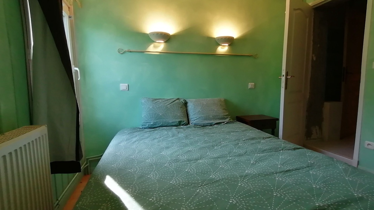 Photo of Bedroom in Aubessagne