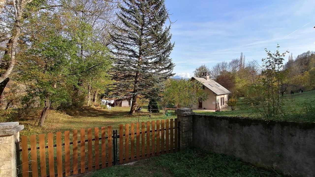 Photo of Outdoor in Aubessagne