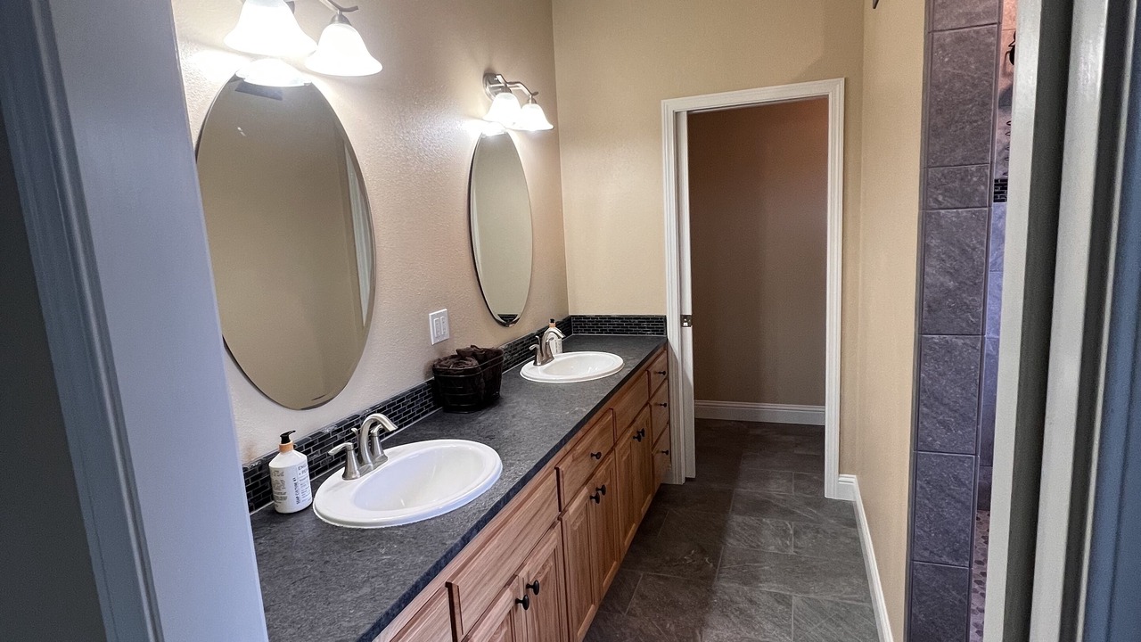 Photo of Bathroom in Cottage Grove