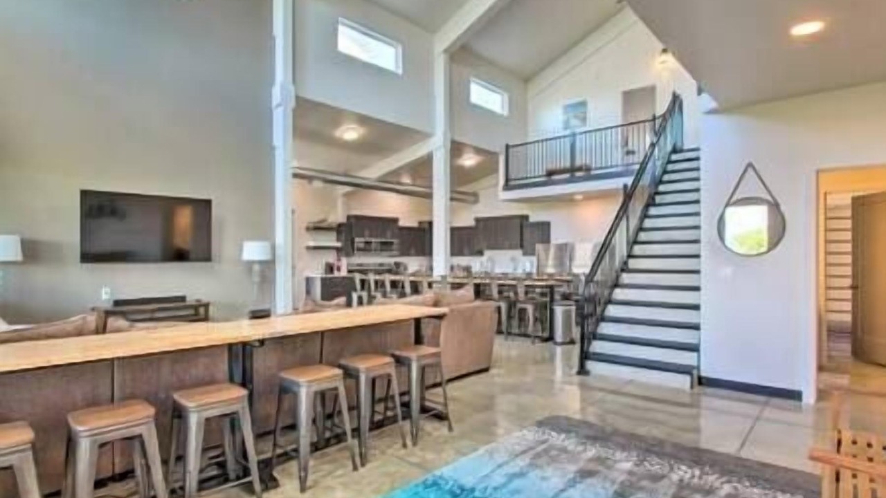 Photo of Others in Dingle