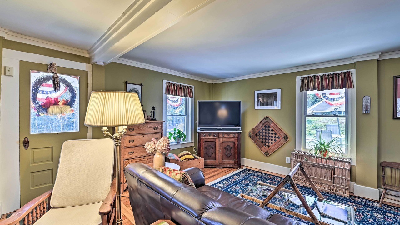 Photo of Bedroom in Olmstedville