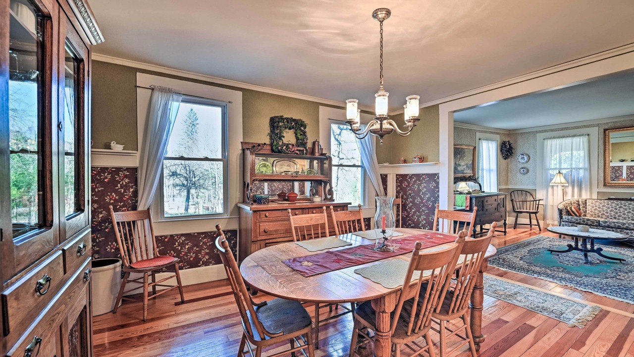 Photo of Bedroom in Olmstedville