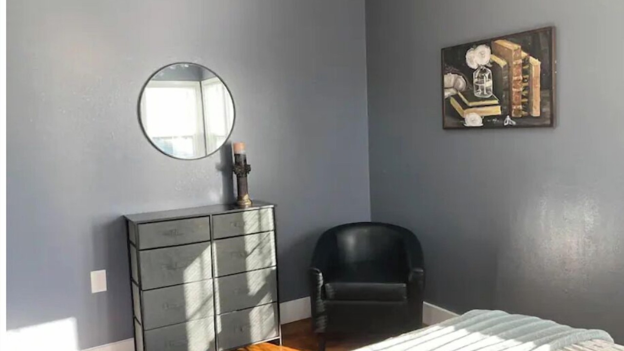 Photo of Bedroom in Sulphur