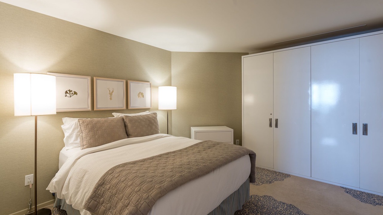 Photo of Bedroom in Bal Harbour