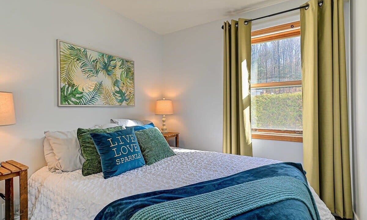 Photo of Bedroom in Saint-Damien